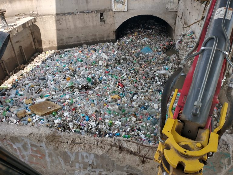 Basura es la principal causa de inundaciones; la CAEM retira 657 toneladas en acciones de limpieza