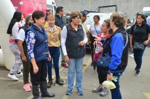 Gobernadora Delfina Gómez recorre calles de Chalco afectadas por lluvias