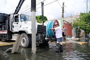 Gobiernos Federal y del Estado de México refuerzan apoyo en Chalco con 400 elementos y 2 plantas potabilizadoras