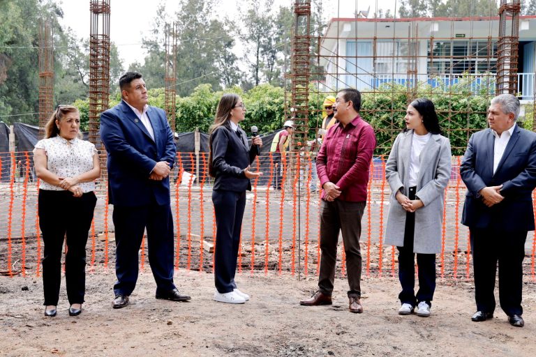 Transforma Gobernadora Delfina Gómez Álvarez la educación con obras y equipamiento en escuelas de Ecatepec