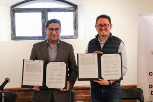 Firman Consejería Jurídica del EdoMéx y Ayuntamiento de Tianguistenco convenio en materia de verificación administrativa