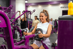 Planet Fitness sigue creciendo en Querétaro con la apertura de su tercera ubicación