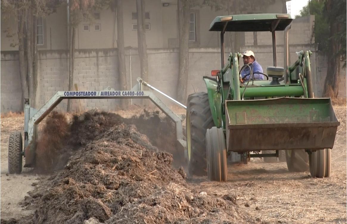 Promueve EdoMéx la agroecología; genera más de mil toneladas de composta con residuos de zetas