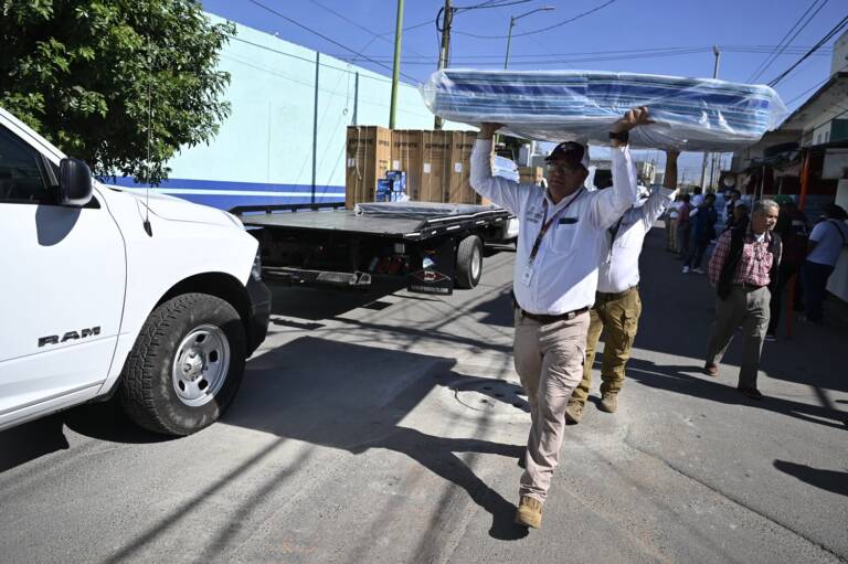 Arranca Gobernadora Delfina Gómez Álvarez entrega de enseres domésticos para 1,800 familias afectadas por las lluvias en Chalco