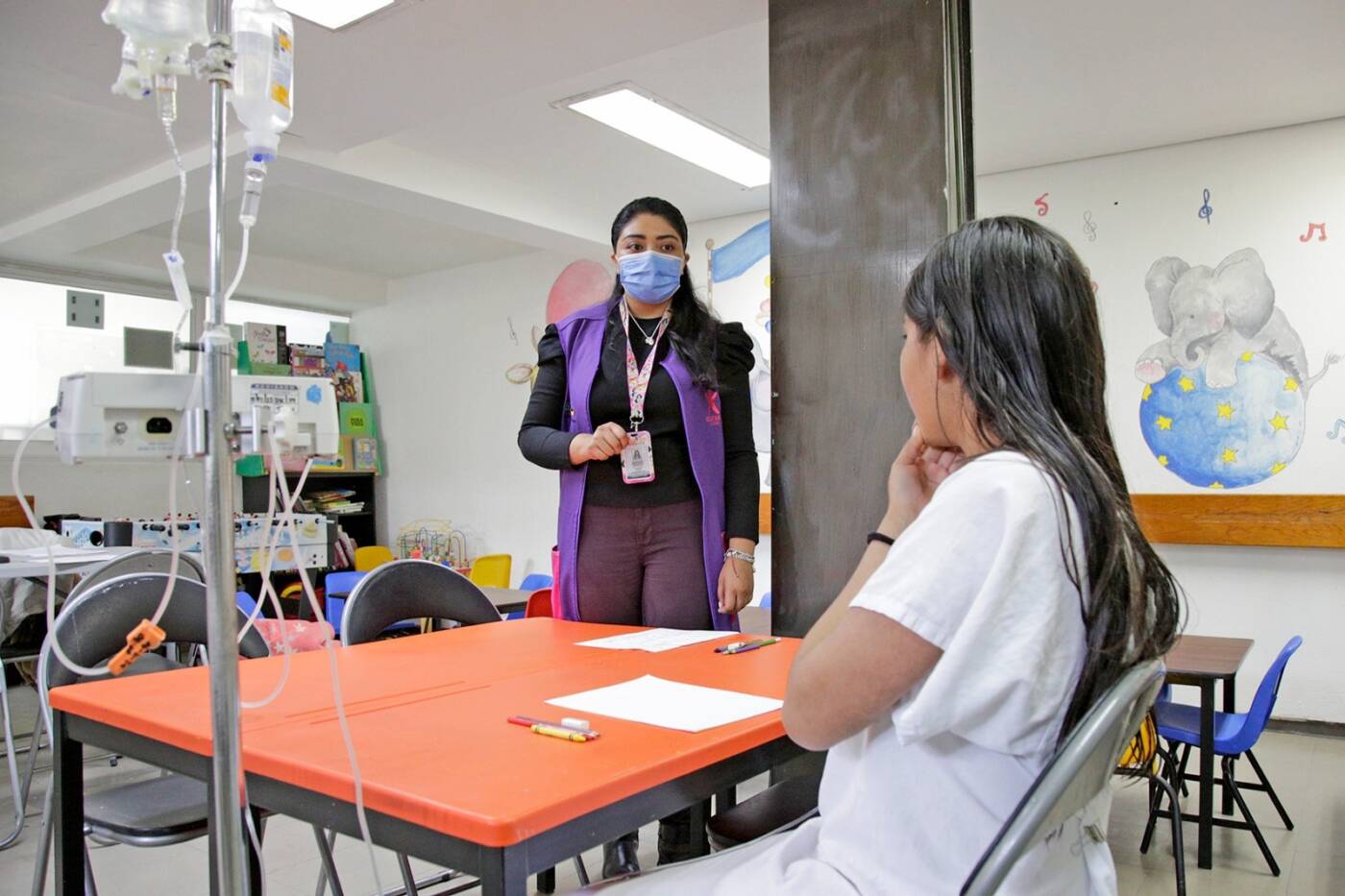 Garantiza el programa “Sigamos aprendiendo… en el hospital” educación a más de 4 mil niñas, niños y adolescentes mexiquenses