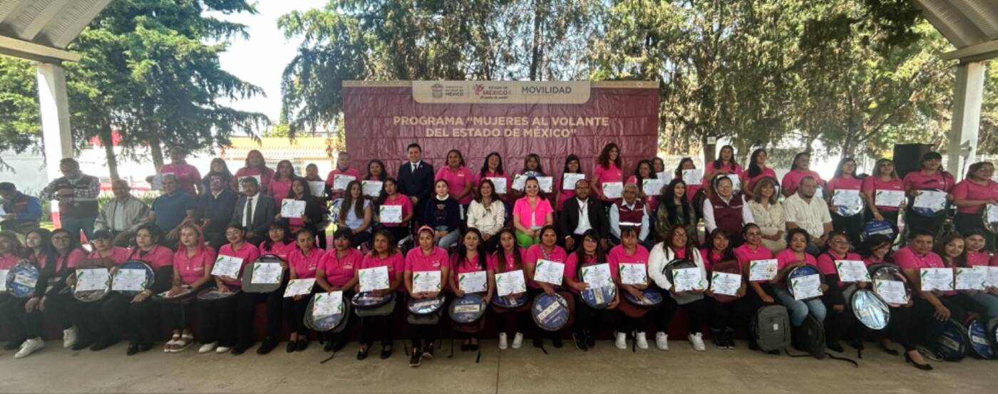 Capacita Gobierno del EdoMéx a 195 operadoras de transporte público a través del programa “Mujeres al Volante”