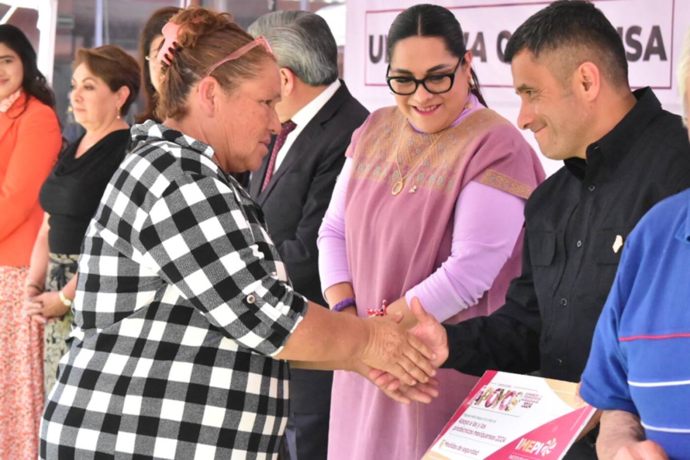 Entrega GEM apoyos a productores de pirotecnia para mejorar la seguridad e infraestructura de sus talleres